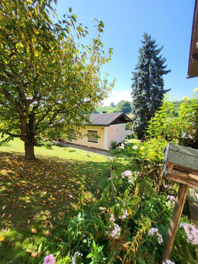 Villa Ferienhaus Zangl Am Seggauberg - Suedsteiermark Leibnitz Exterior foto